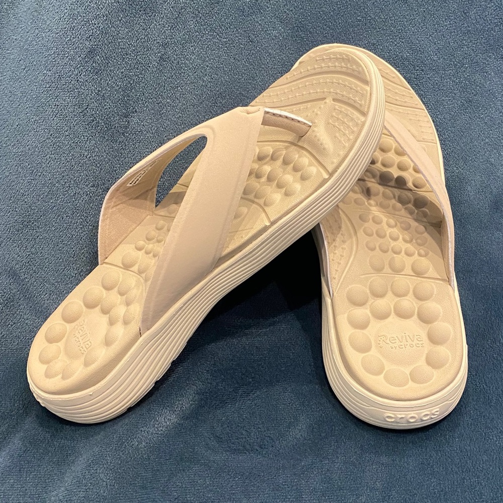 Crocs Women’s Reviva Flip Flop
